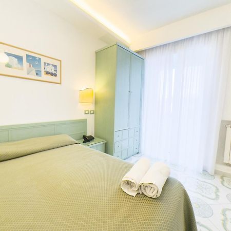 Hotel Parco Cartaromana Ischia Eksteriør billede