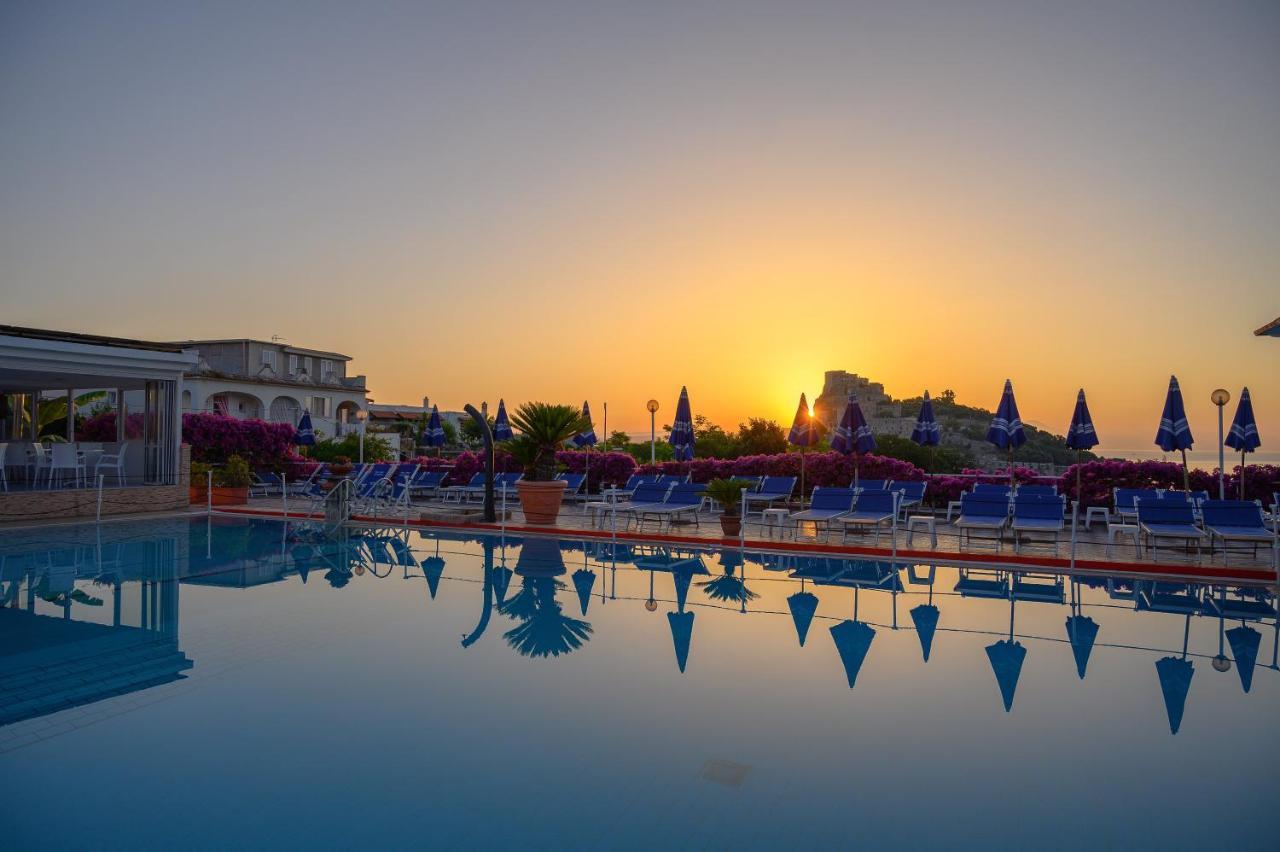Hotel Parco Cartaromana Ischia Eksteriør billede