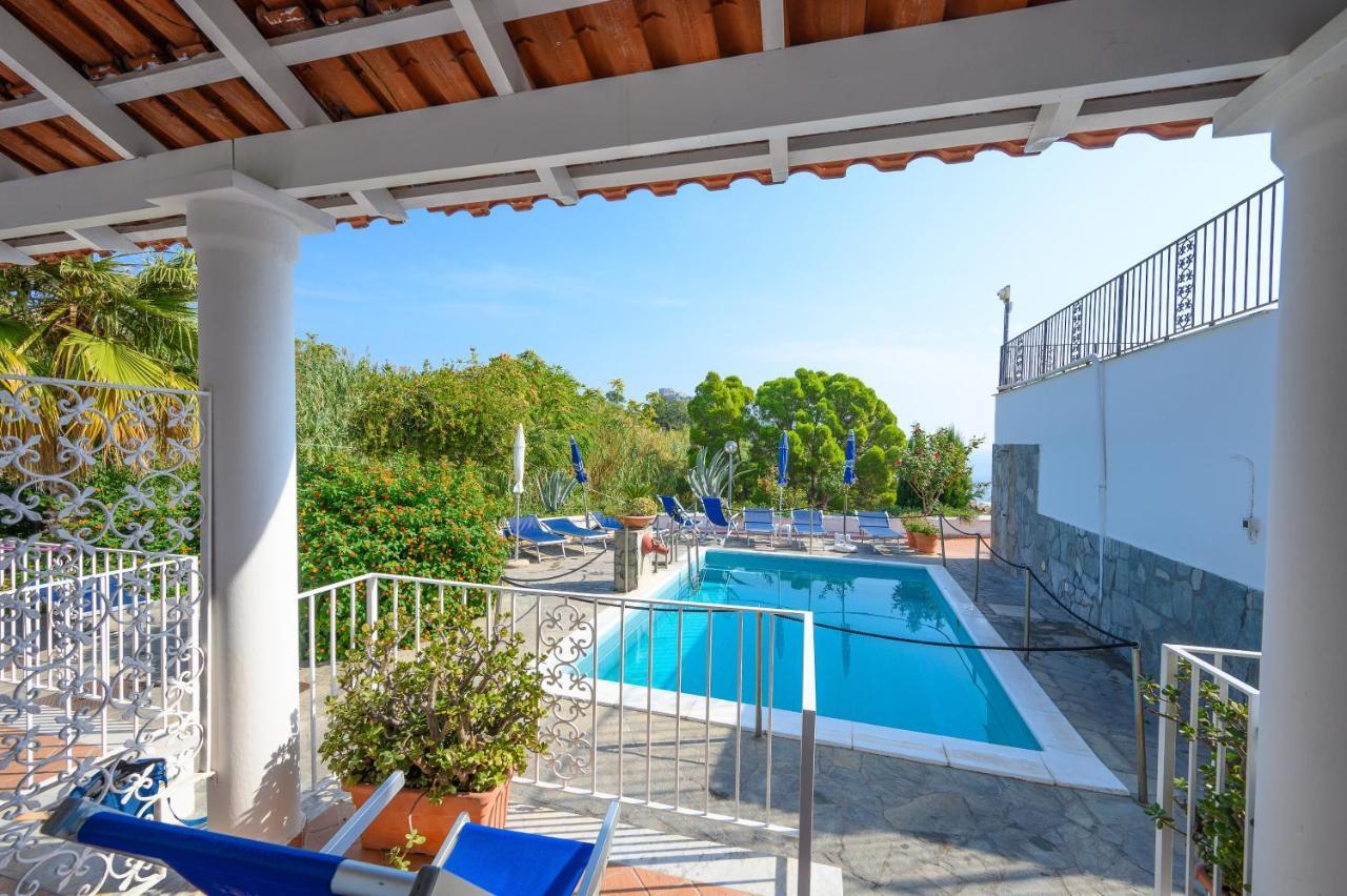 Hotel Parco Cartaromana Ischia Eksteriør billede